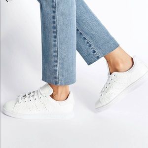 Adidas original off white textured sneakers